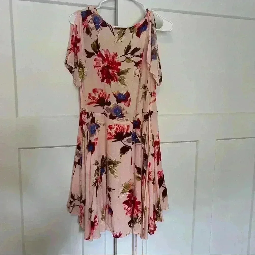 Lulus cherished love blush pink floral print wrap dress size small - Picture 7 of 8